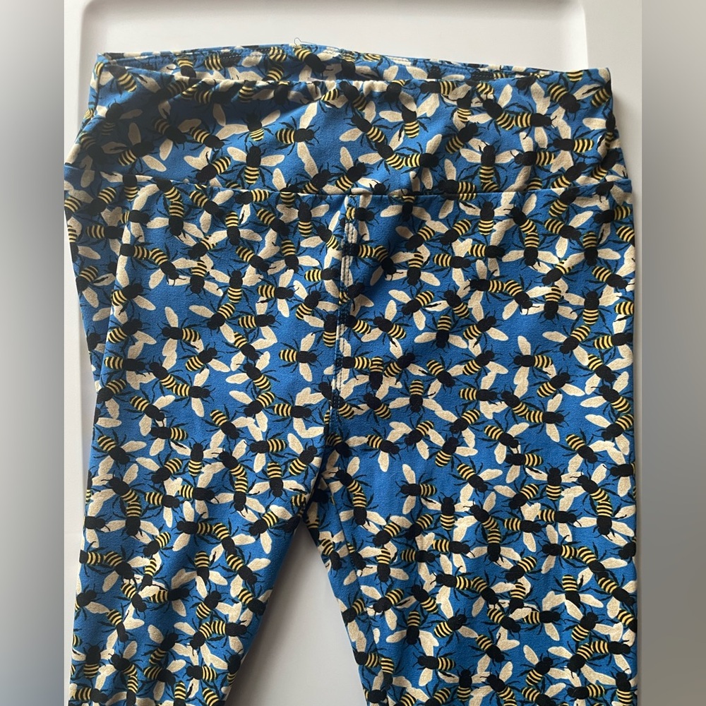 LuLaRoe OS One Size Bee Leggings - Picture 2 of 3